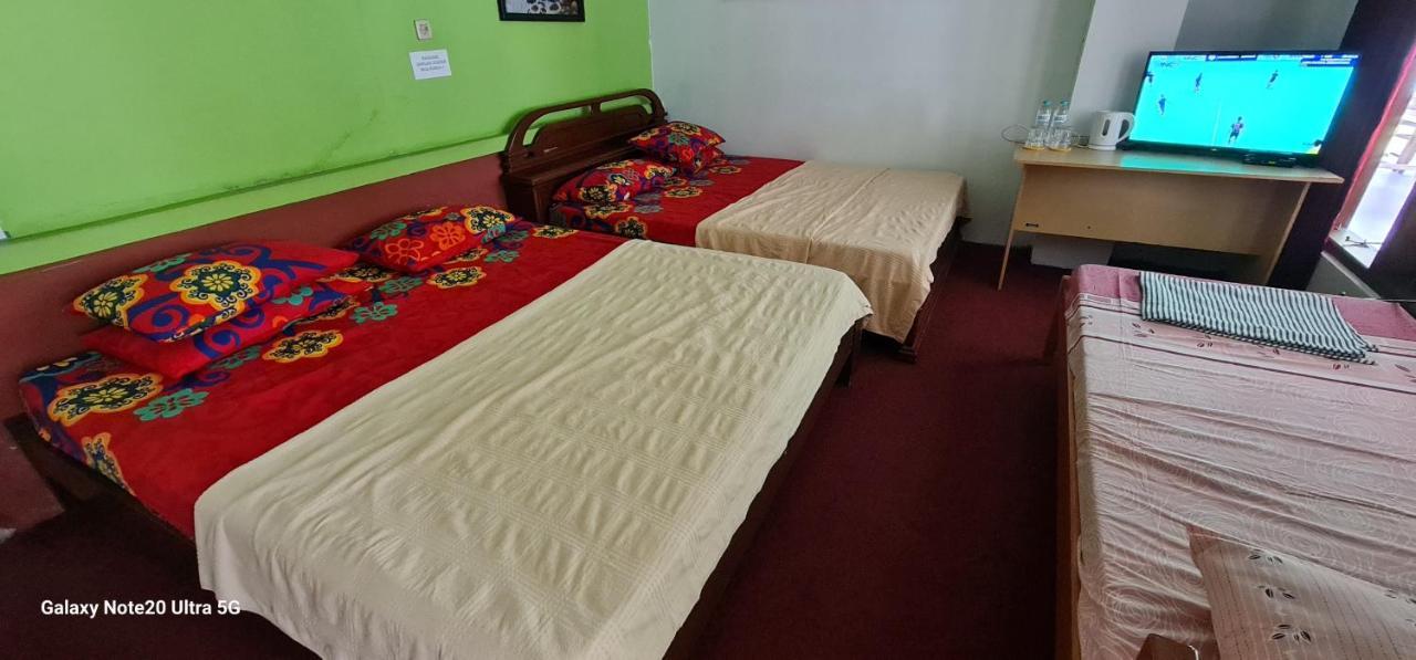 Homestay Triniti Lembang Exterior foto