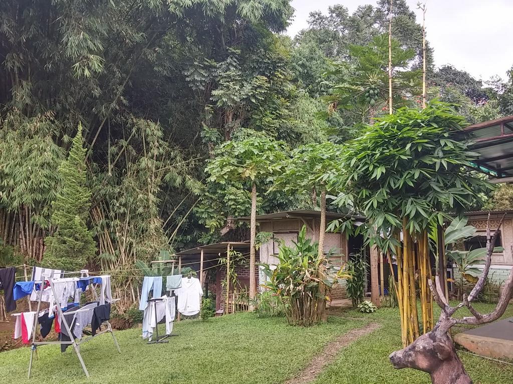 Homestay Triniti Lembang Exterior foto